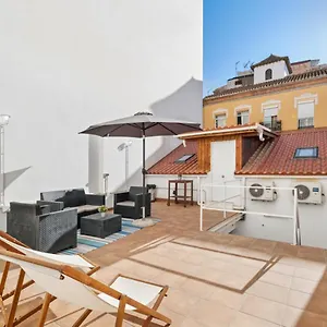 Malasana 51, New Art Apartment, Historic Center, Quite Neighborhood, Ml , Malaga Spain